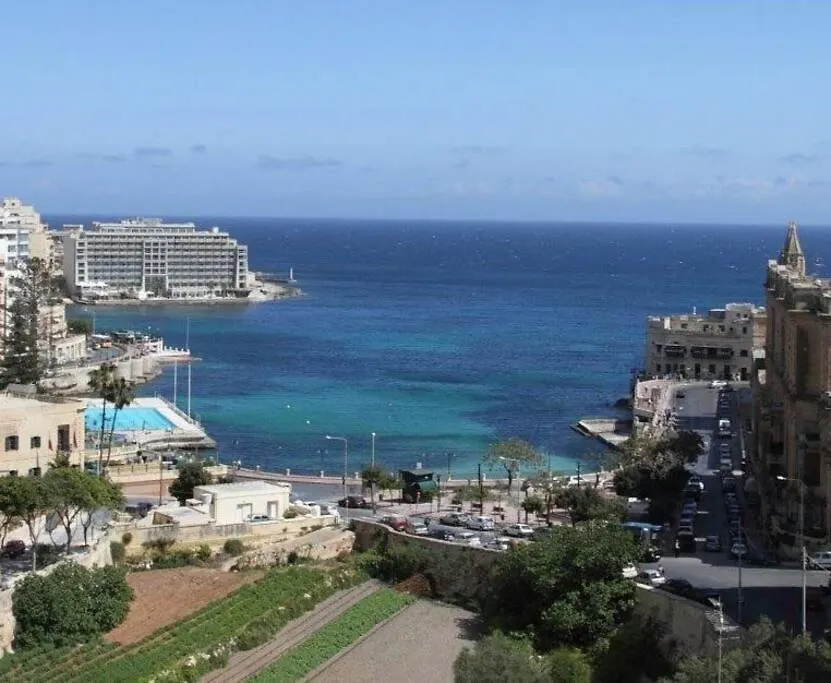 3 Bedrm Apt Seaview Balluta Bay Sliema 0*,  Malta